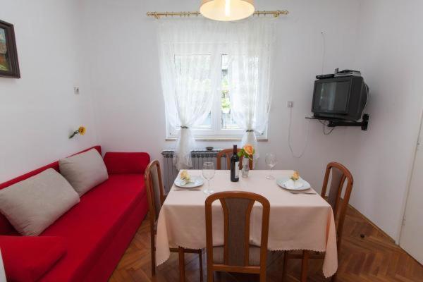 Apartments Bujan Crikvenica Exterior foto